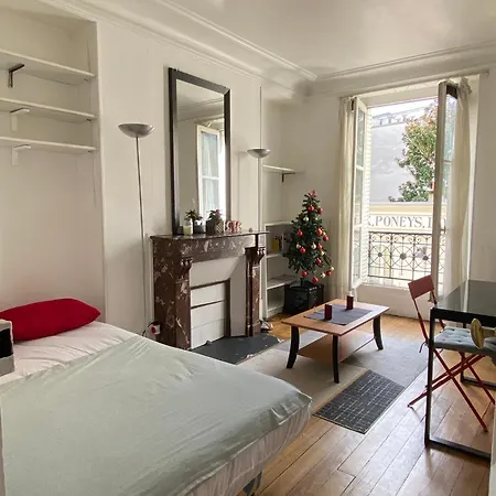 Quarto em Acomodações Particulares En Compartido - - Ubicacion Perfecta Paris